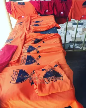 Screen Printing T-Shirts N Shopping Bags at Affordable Price