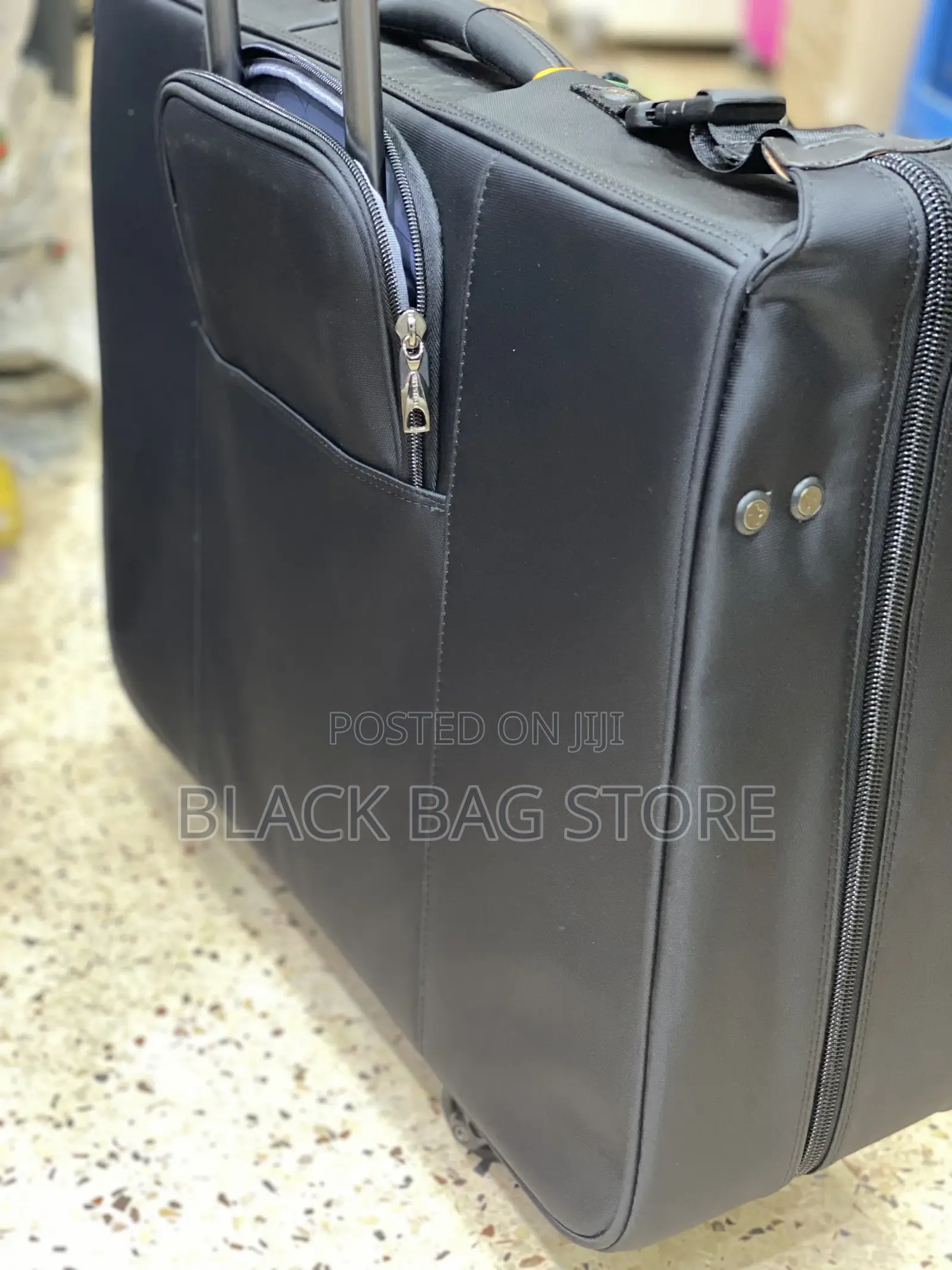 Suit Carrier