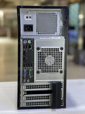 Desktop Computer Asus VivoMini UN65U 8GB Intel Core I5 HDD 700GB