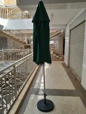 2.2mtrs(7.3ft)Broad Garden Sun Business Umbrella With Base