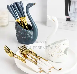1 Set Ceramic Swan Modeling Fruit Forks Holders