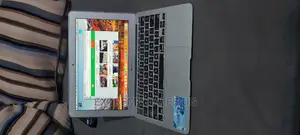 Laptop Apple MacBook Air 2013 4GB Intel Core i5 SSD 128GB