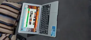 Laptop Apple MacBook Air 2013 4GB Intel Core i5 SSD 128GB