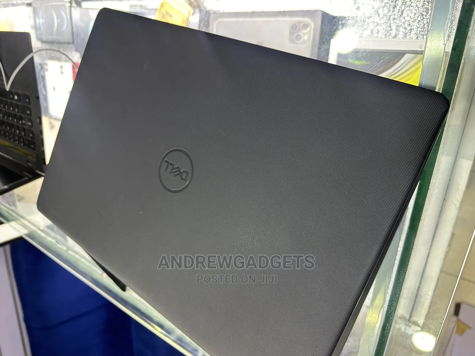 Laptop Dell Vostro 3500 4GB Intel Core I3 HDD+SSD 1T