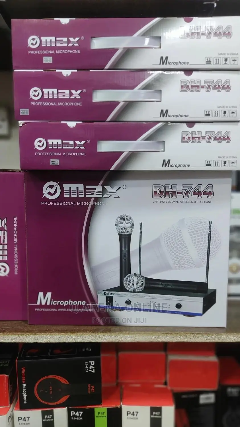Max Professional Wireless Microphone