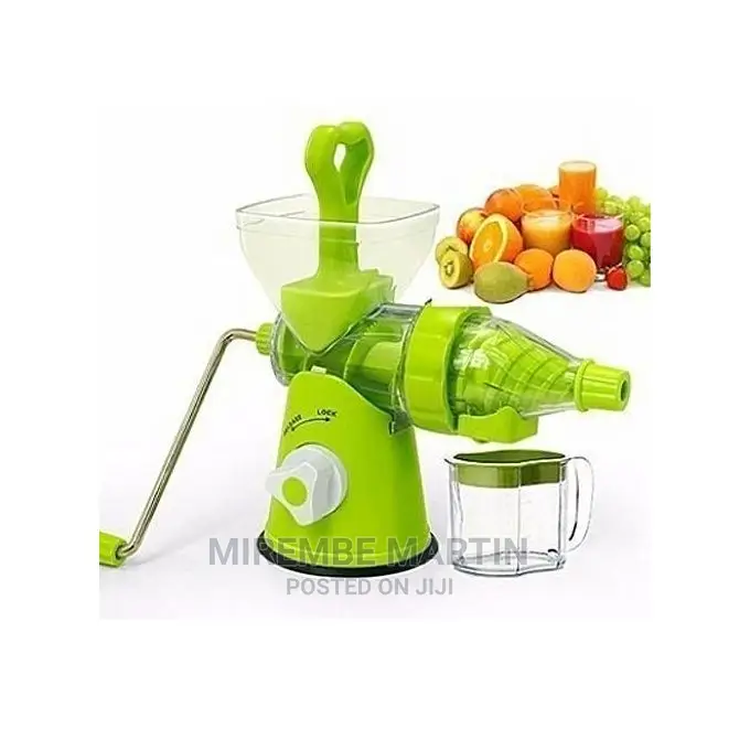 Plastic Hand Juicer
