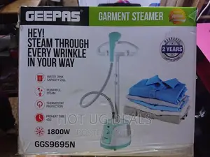Geepas Garment Steamer – Ggs9695 – White/Blue