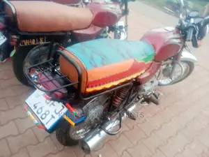 Bajaj Boxer BM100ES 2018 Red