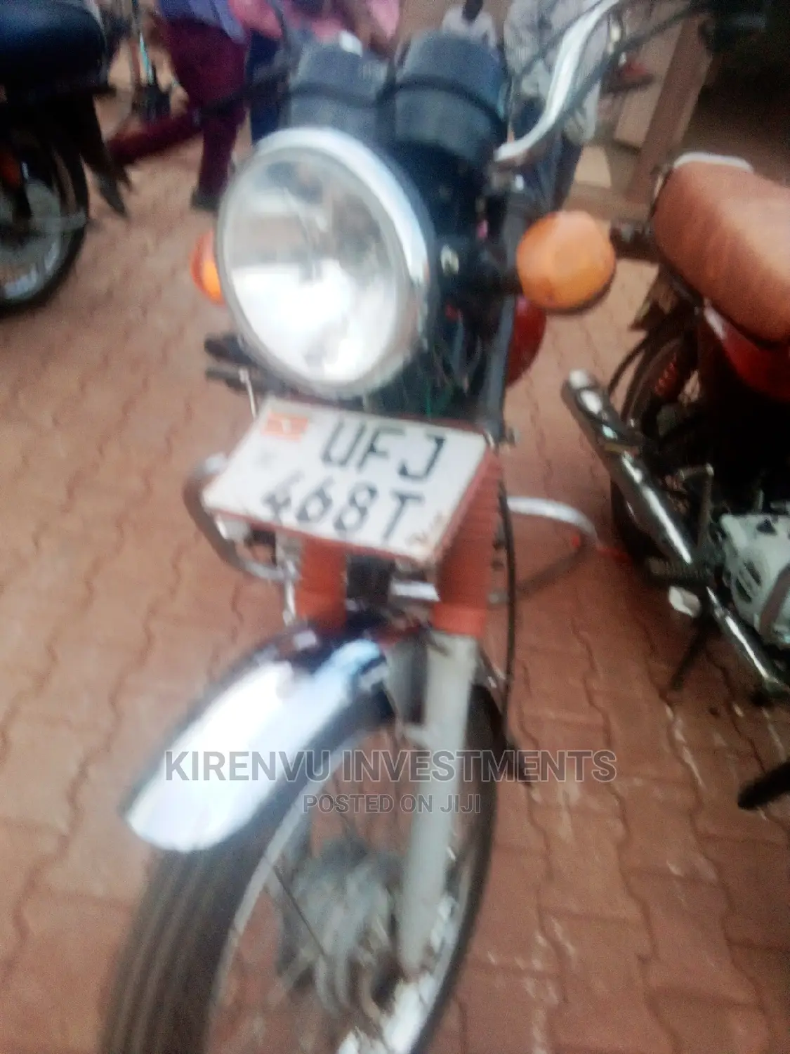 Bajaj Boxer BM100ES 2018 Red
