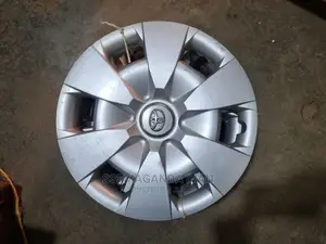 Ractis Rim 16 Wheel Caps