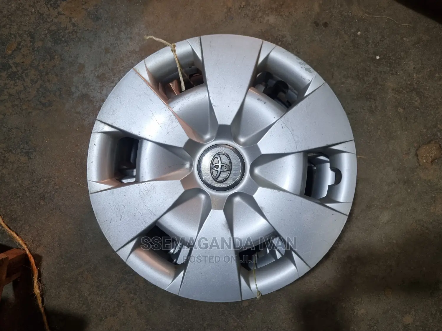 Ractis Rim 16 Wheel Caps