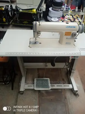 Jack Industrial Sewing Machine
