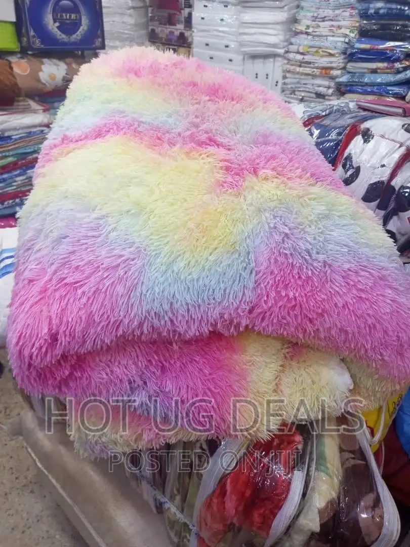 6*6 6pc Fluffy DUVET 1 Duvet ,2 Pillowcases,2 Cushion Covers