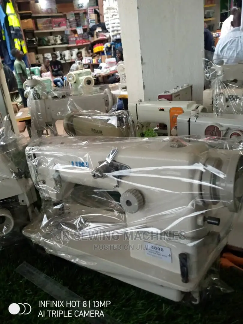 Juki Industrial Sewing Machine