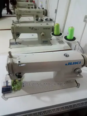 Juki Industrial Sewing Machine