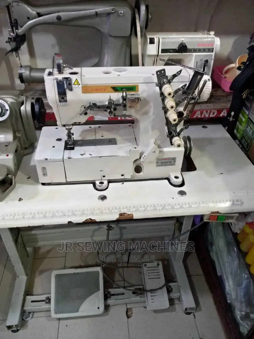 Flat Lock Industrial Sewing Machine