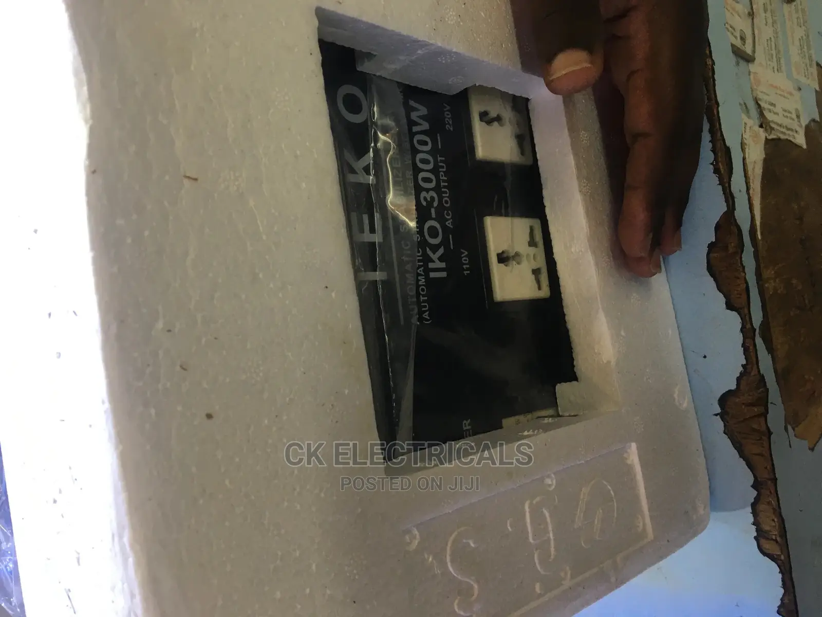 Automatic Stabilizer 3000watts (IEKO)