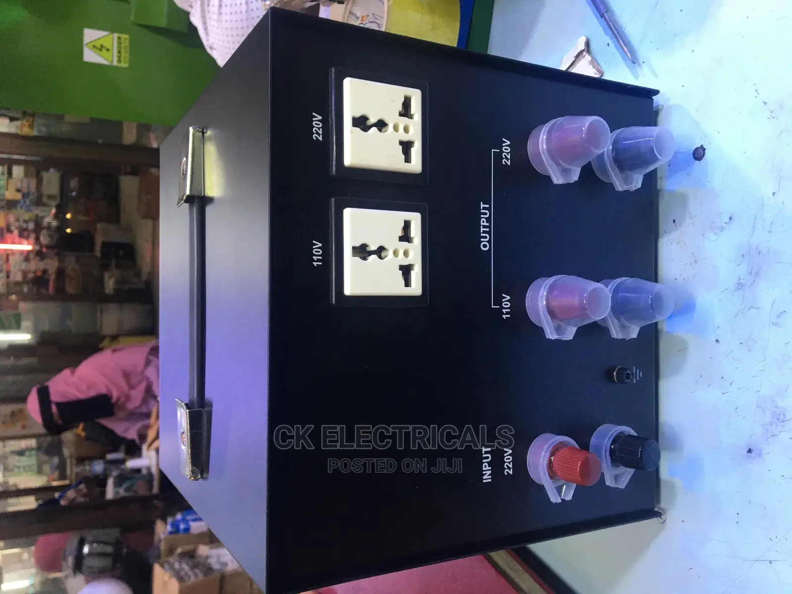 Automatic Stabilizer 3000watts (IEKO)