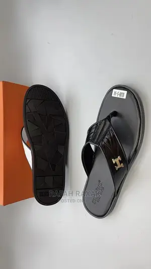 Men’S Classic Hermes Sandals