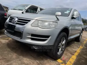 Volkswagen Touareg 2009 Silver