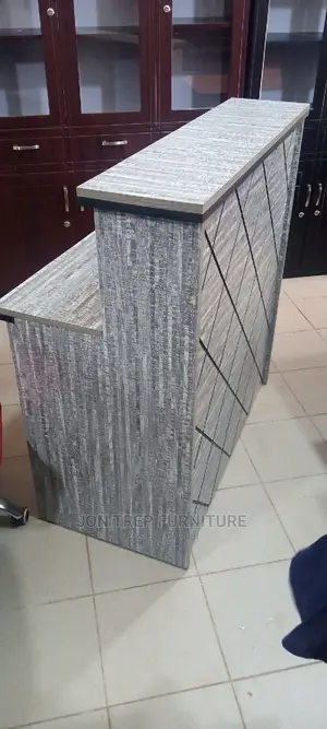 Reception Table Gray