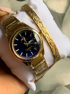 Lady’S Simple and Elegant Watches Available