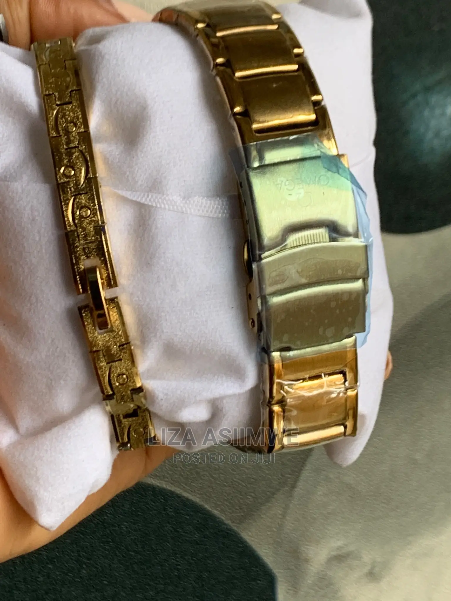 Lady’S Simple and Elegant Watches Available