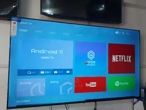 Uhd Tv 70 Inches Lg Flat Screen