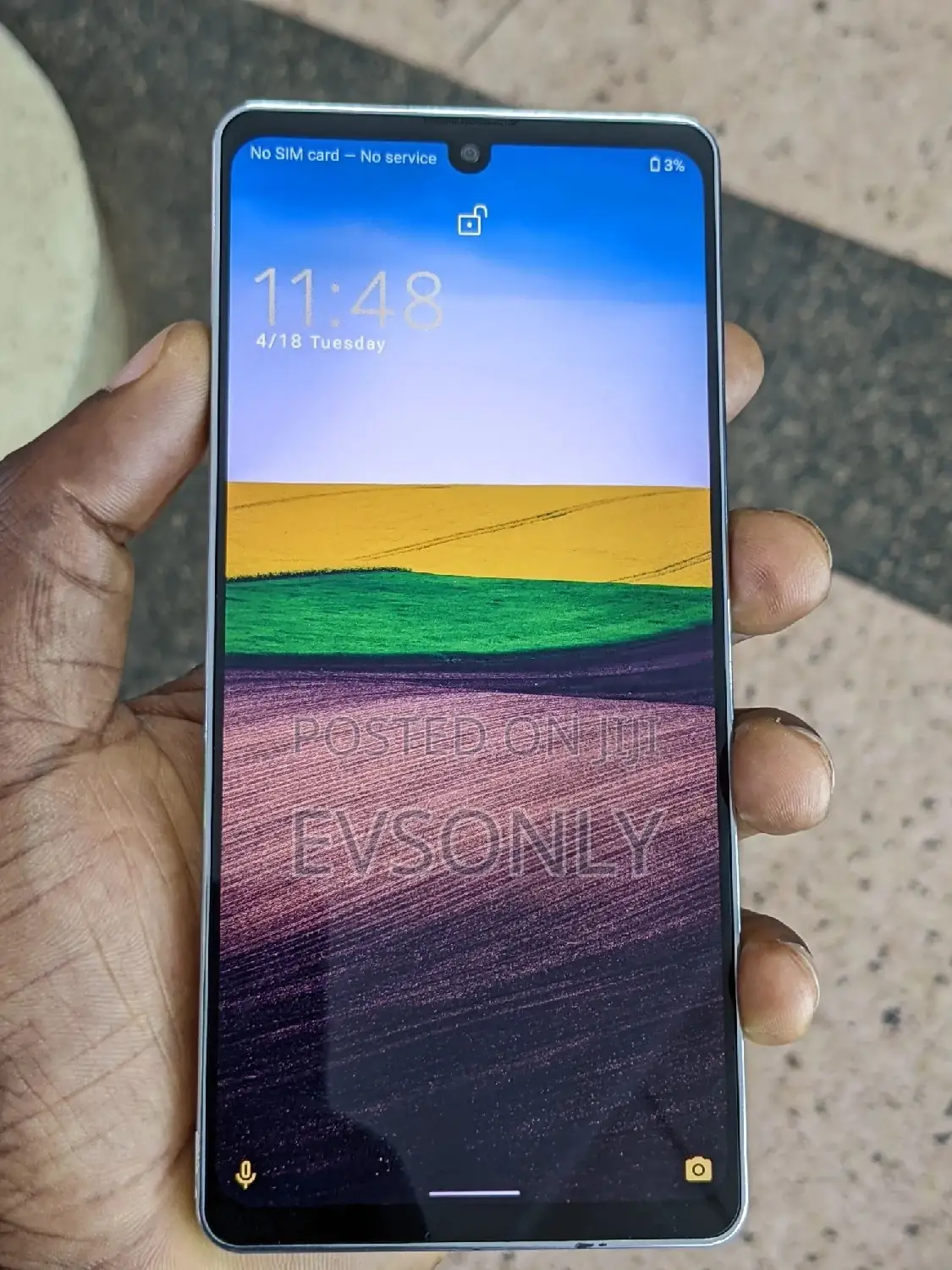Sharp Aquos zero6 128 GB Silver
