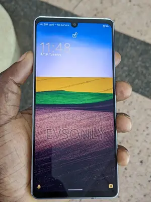 Sharp Aquos zero6 128 GB Silver