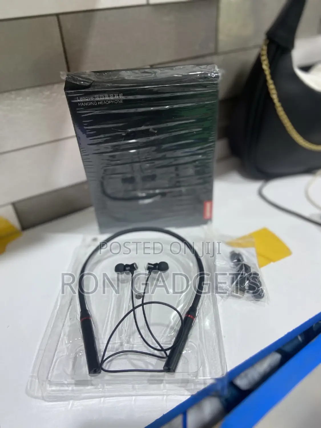 Lenovo Neckband