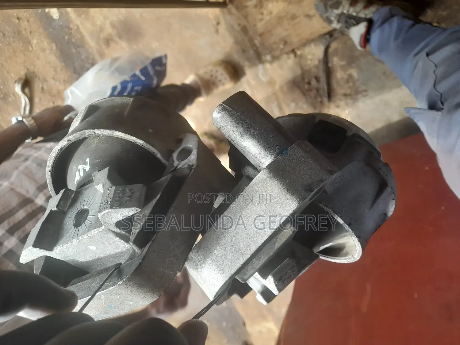 Gear and Engine Mounting