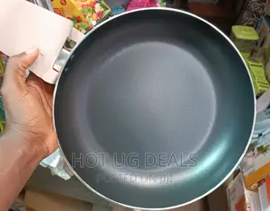 22cm Non- Stick Frying Pan - Black