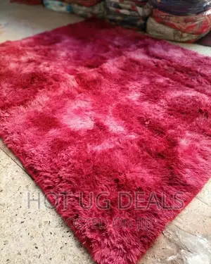 5*6 Fully Woolen Center Carpets- Red