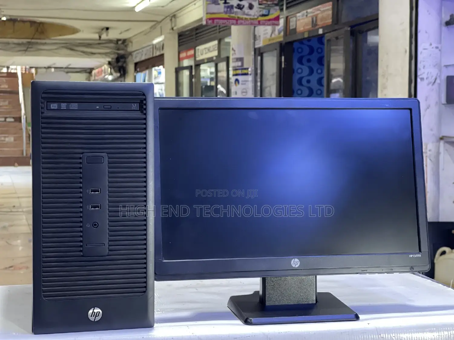 Desktop Computer Fujitsu Futro L420 8GB Intel Core I5 HDD+SSD 500GB