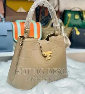Ladies Designer Handbags- Cream