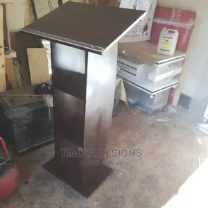 Nice Podium/Pulpit - Etimo