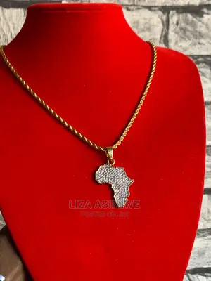 Simple Men’S Necklaces Available With an African Pendant