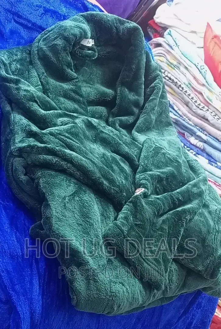 Unisex Exquisite Cotton Bathrobe With Double Pockets- Green