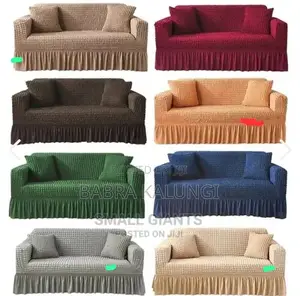 3.1.1 Sofa Covers Green