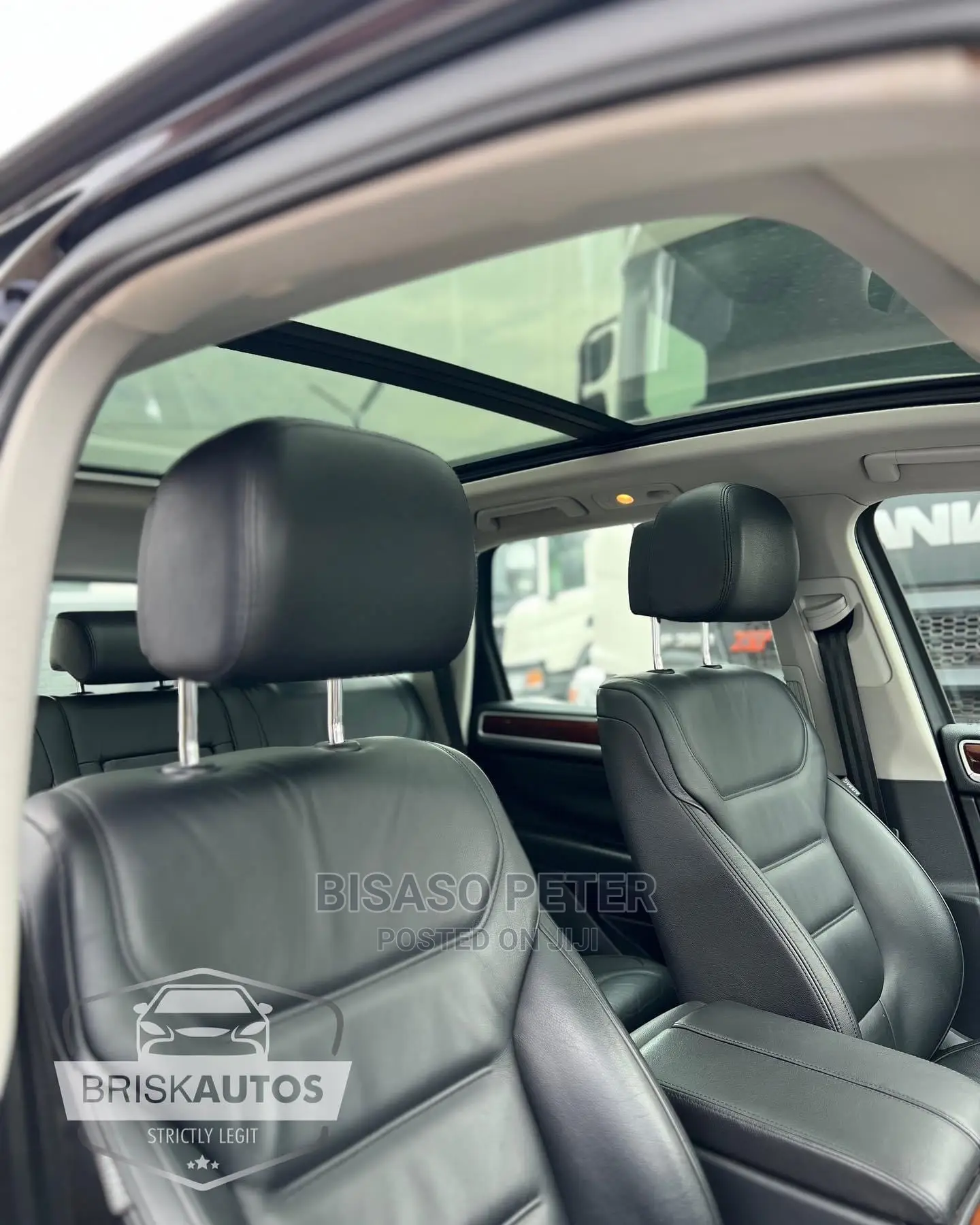 Volkswagen Touareg VR6 Executive 2011 Black