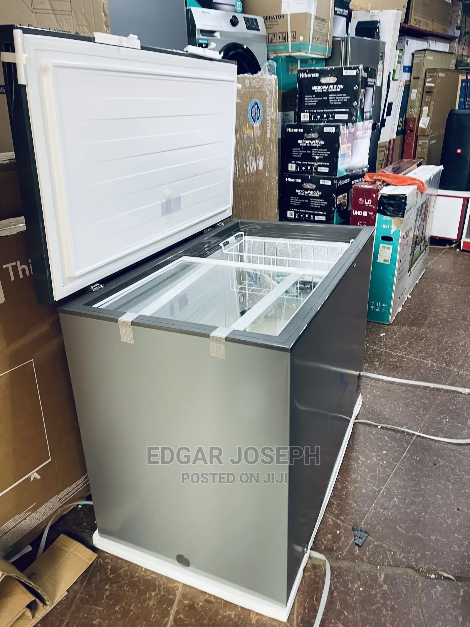 Hisense Deep Freezer 400L