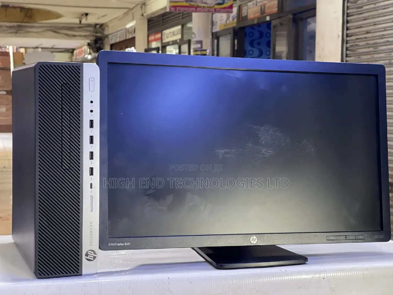 Fujitsu Esprimo D757/E85+ 8GB Intel Core I5 HDD+SSD 500GB