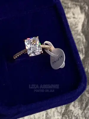 Engagement Rings Available at a Good and Affordable Price