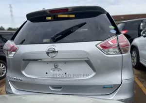 Nissan X-Trail SV Premium 2014 Silver