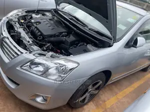 Toyota Premio 2010 Silver