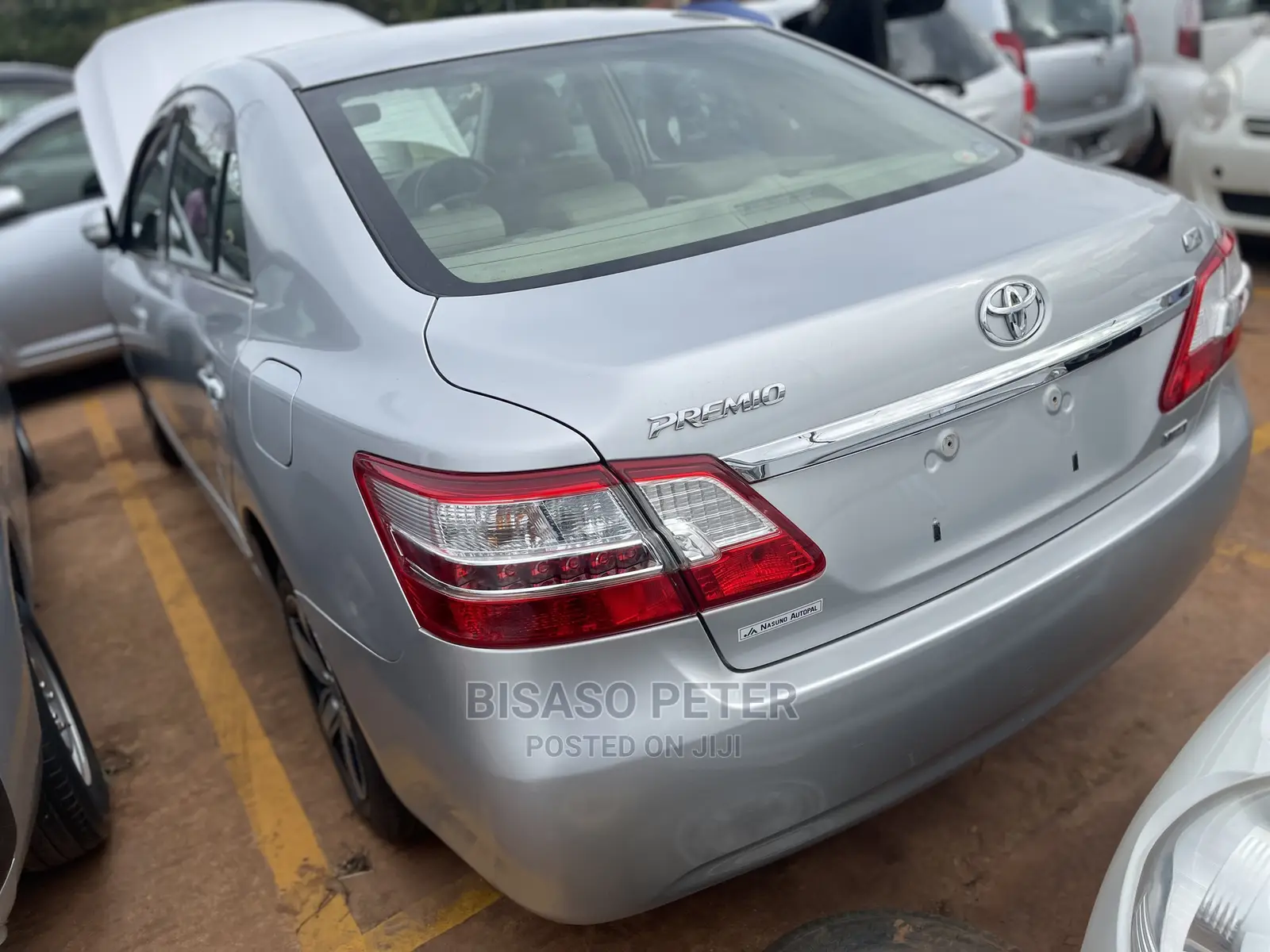 Toyota Premio 2010 Silver
