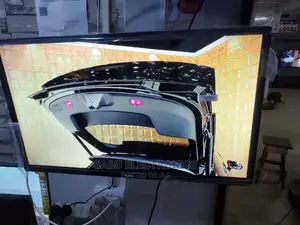 Smartec 32 Inch Digital TV