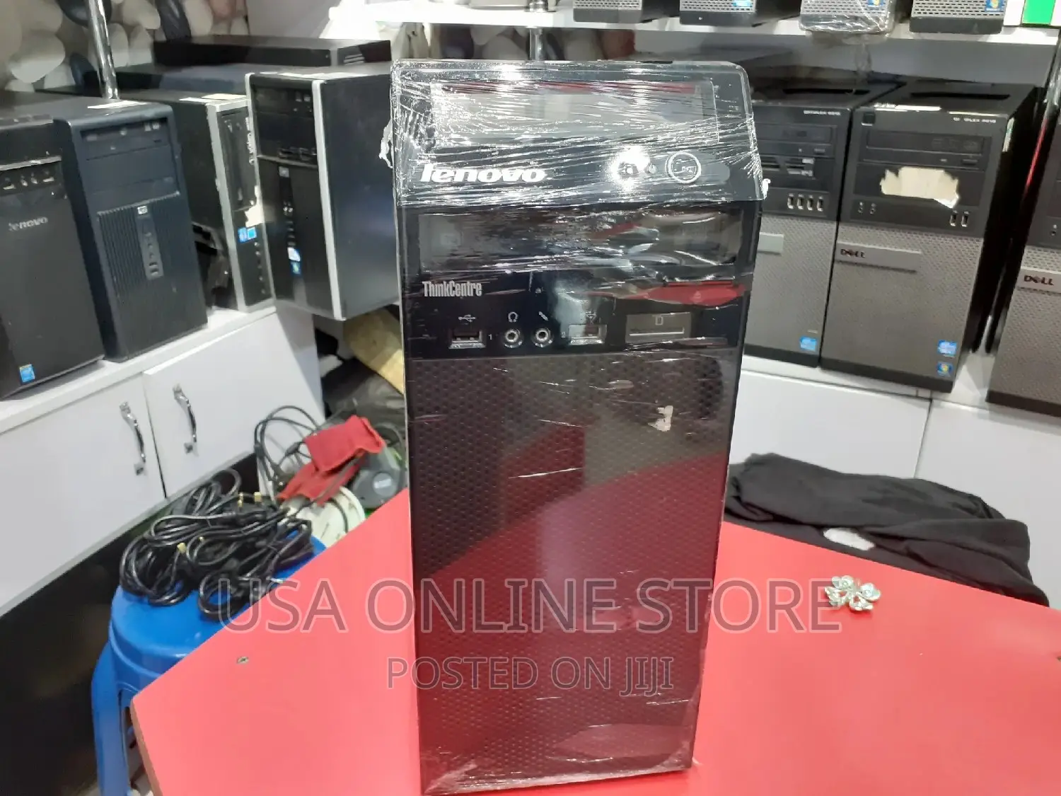 Desktop Computer Lenovo 4GB Intel Core I3 HDD 500GB