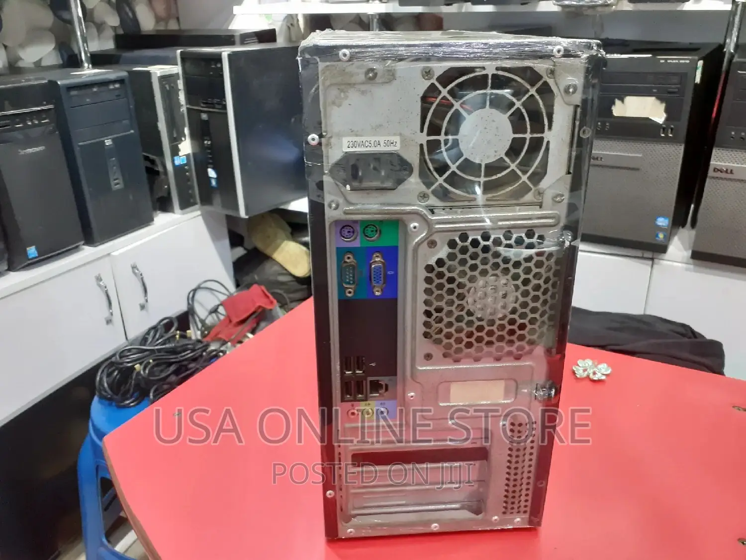 Desktop Computer Lenovo 4GB Intel Core I3 HDD 500GB